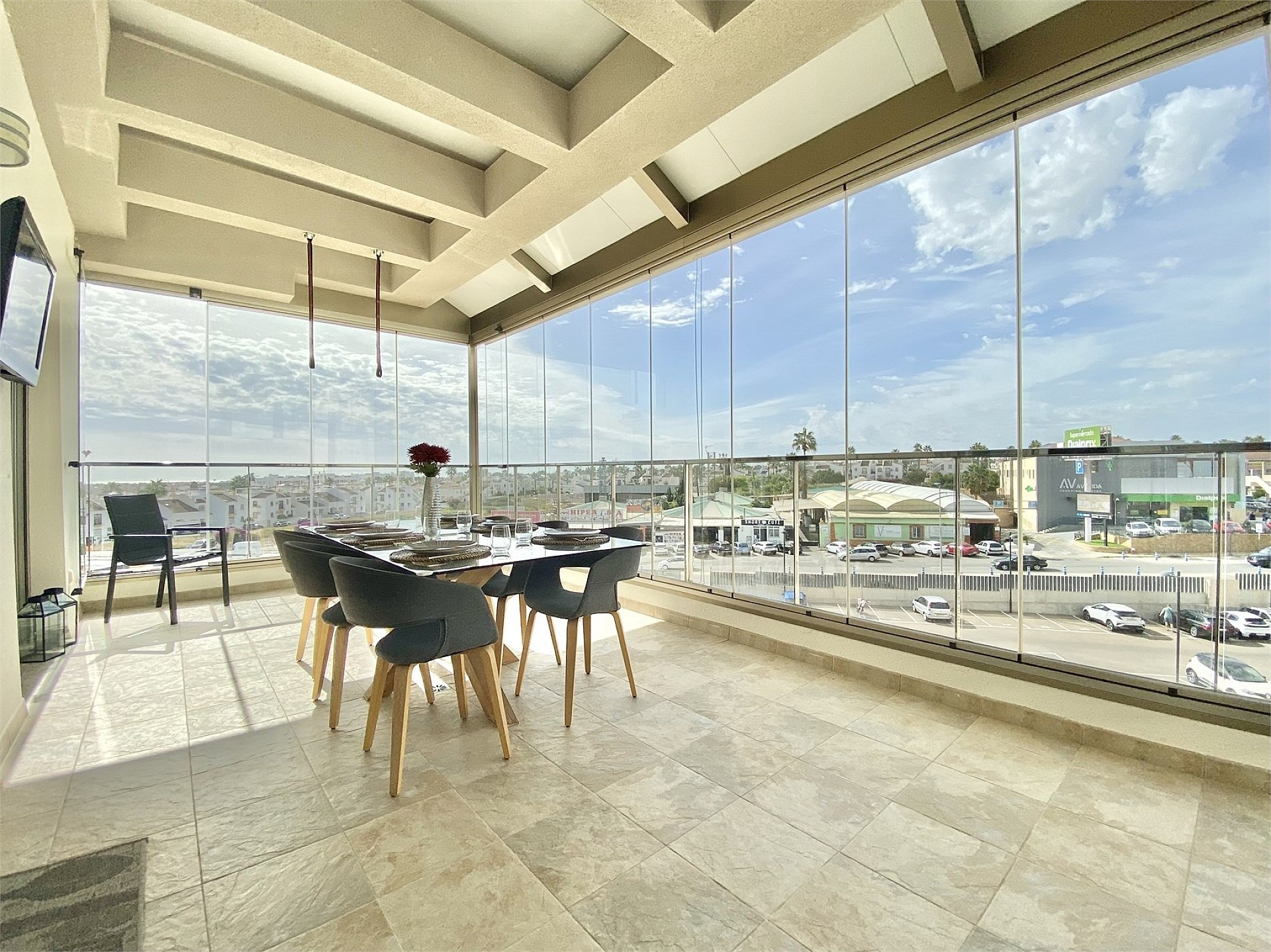 Glæsileg þakíbúð í Villamartin - Spain Homes